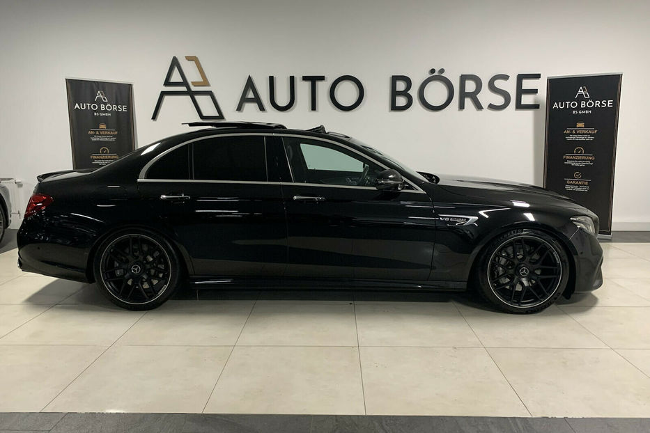 Продам Mercedes-Benz E-Class E63S AMG 4Matic 2018 года в Киеве