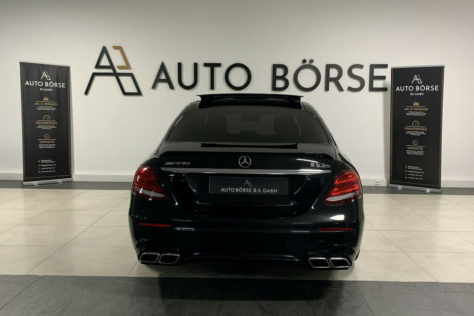 Продам Mercedes-Benz E-Class E63S AMG 4Matic 2018 года в Киеве