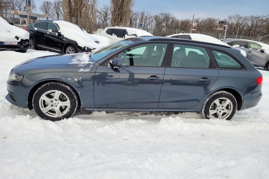 Продам Audi A4 2.0D AT 2010 года в Одессе