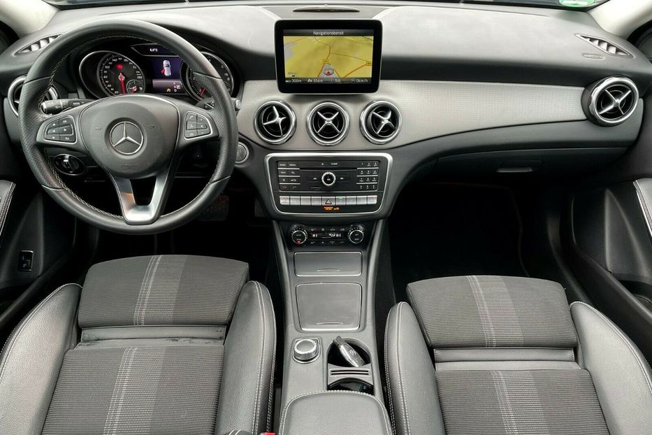 Продам Mercedes-Benz GLA-Class GLA220d 2018 года в Киеве