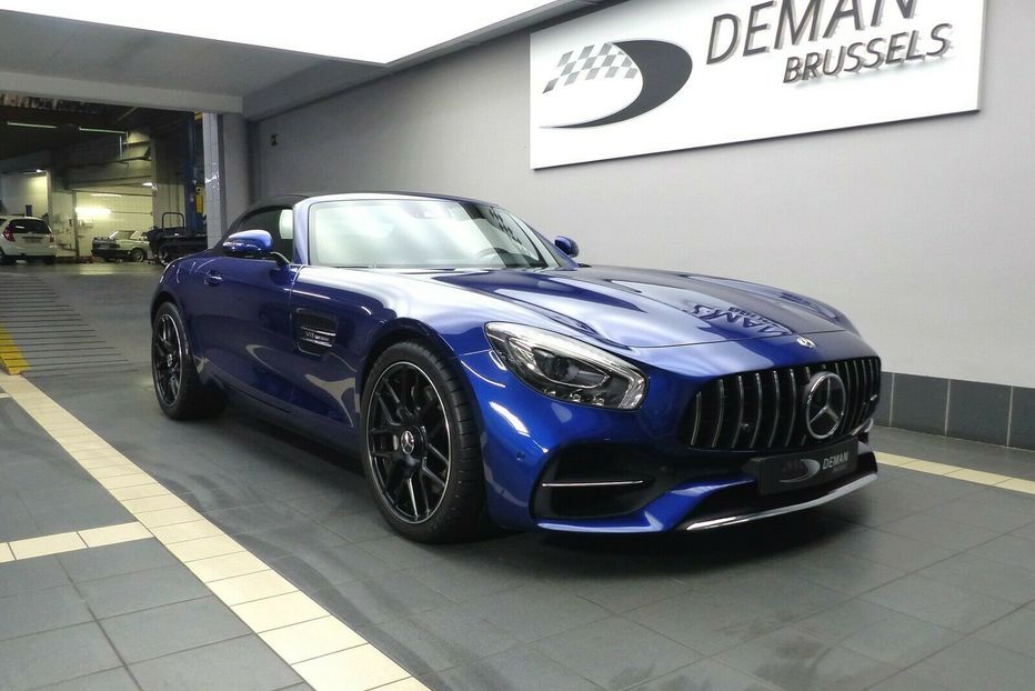 Продам Mercedes-Benz AMG GT Roadster 2018 года в Киеве