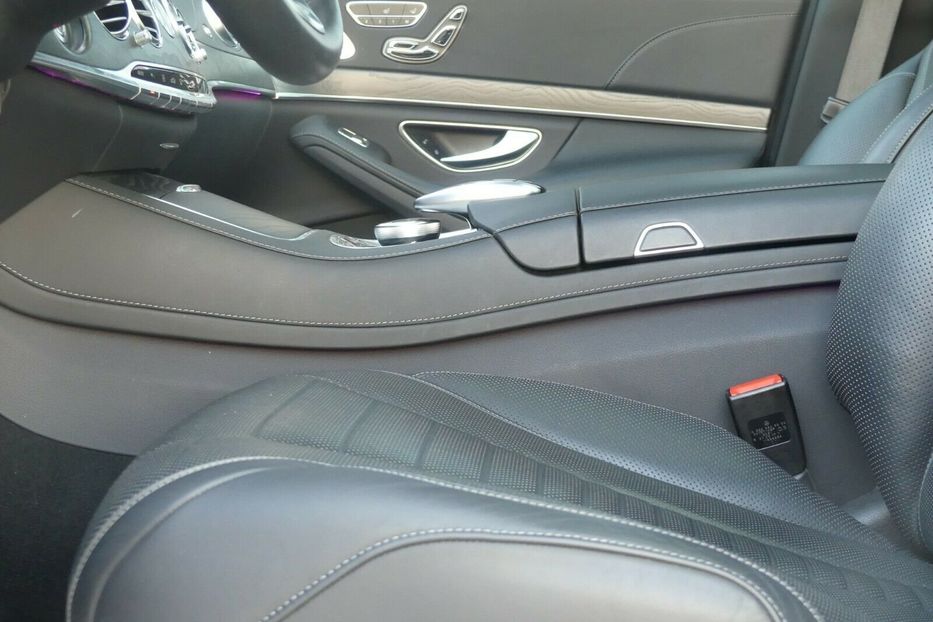 Продам Mercedes-Benz S-Class S400d Lang 4Matic 2018 года в Киеве