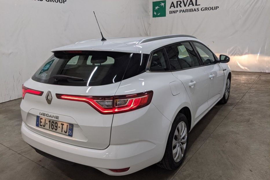 Продам Renault Megane R LINK NAVI LED KLIMA 2017 года в Львове