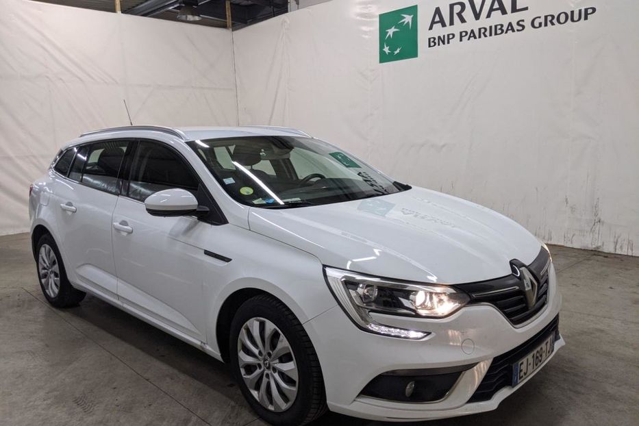 Продам Renault Megane R LINK NAVI LED KLIMA 2017 года в Львове