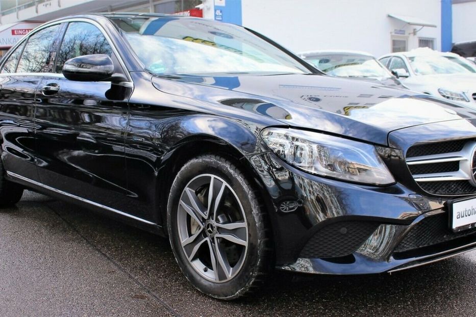 Продам Mercedes-Benz C-Class C300de Hybrid 2019 года в Киеве