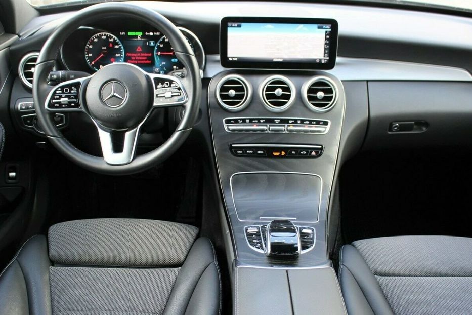 Продам Mercedes-Benz C-Class C300de Hybrid 2019 года в Киеве