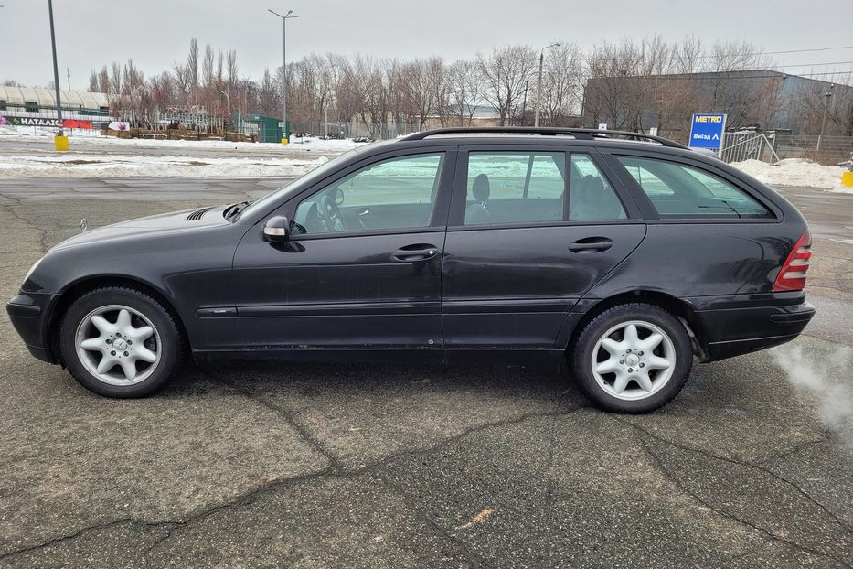 Продам Mercedes-Benz C-Class 200 2001 года в Одессе