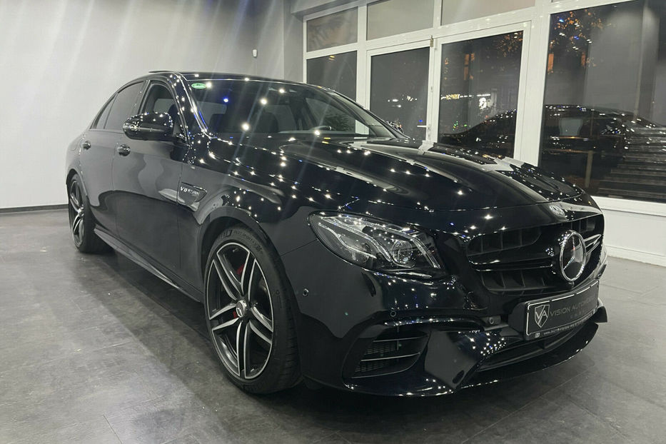 Продам Mercedes-Benz E-Class E63S AMG 4Matic 2019 года в Киеве