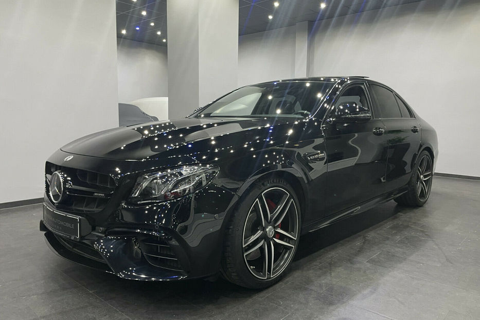 Продам Mercedes-Benz E-Class E63S AMG 4Matic 2019 года в Киеве