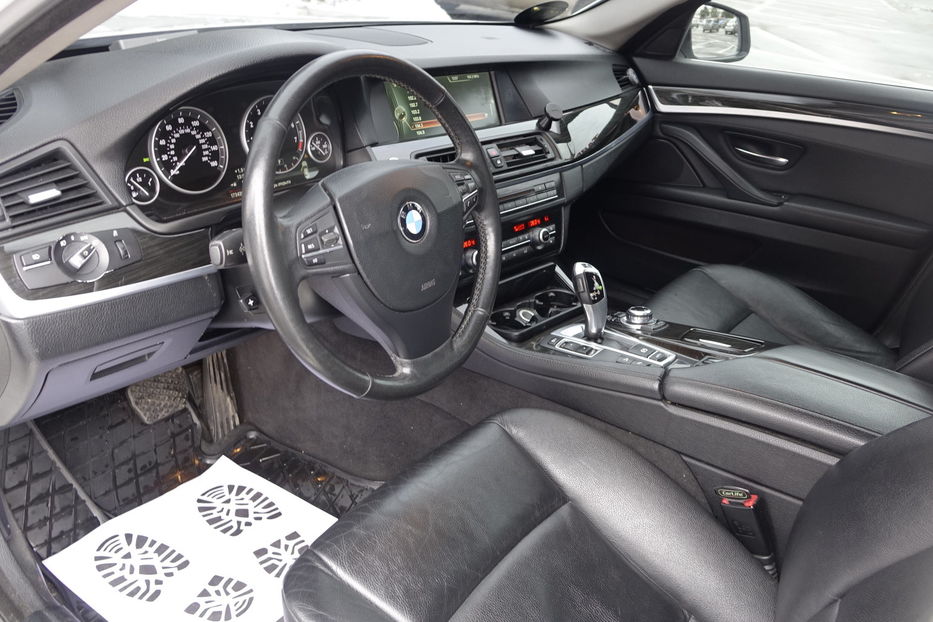 Продам BMW 535 XDRIVE 2012 года в Одессе