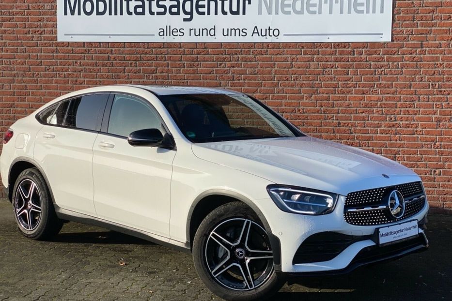 Продам Mercedes-Benz GLC-Class GLC300e AMG 4Matic Hybrid 2019 года в Киеве