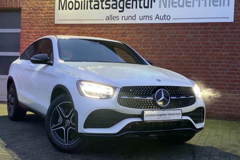 Продам Mercedes-Benz GLC-Class GLC300e AMG 4Matic Hybrid 2019 года в Киеве