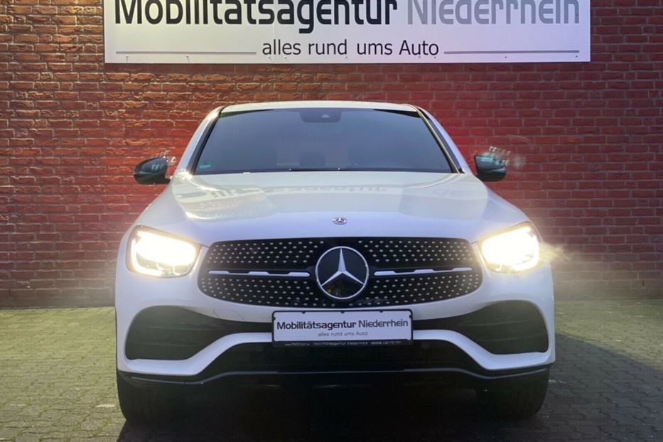 Продам Mercedes-Benz GLC-Class GLC300e AMG 4Matic Hybrid 2019 года в Киеве