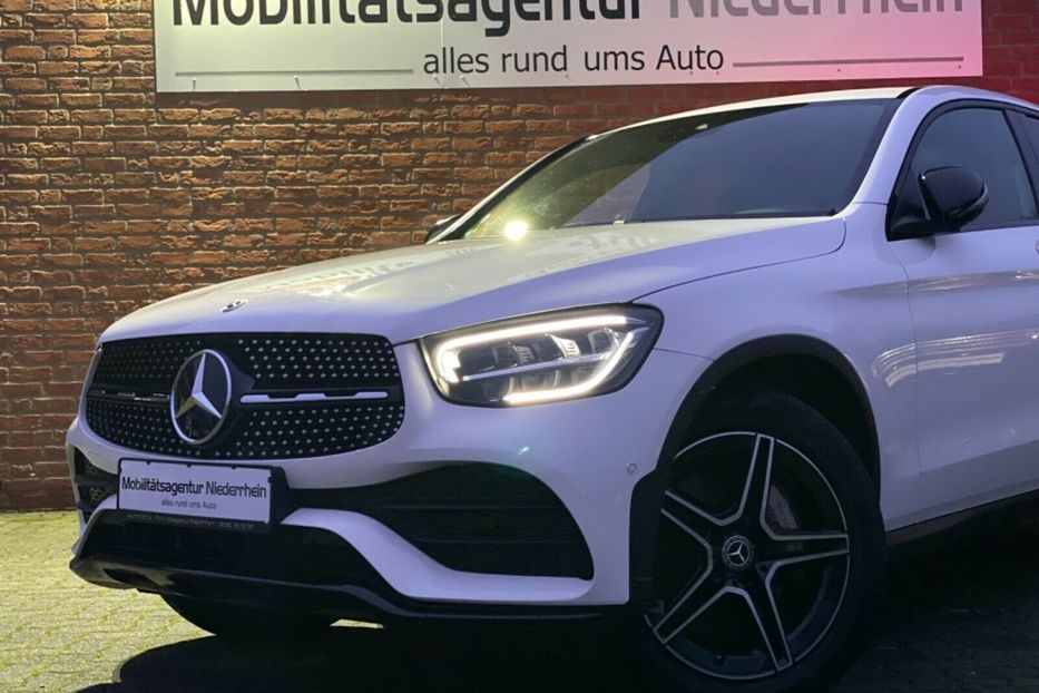 Продам Mercedes-Benz GLC-Class GLC300e AMG 4Matic Hybrid 2019 года в Киеве