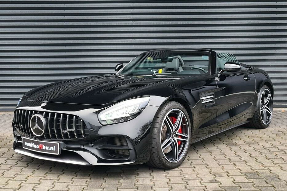 Продам Mercedes-Benz AMG GT Roadster 2019 года в Киеве