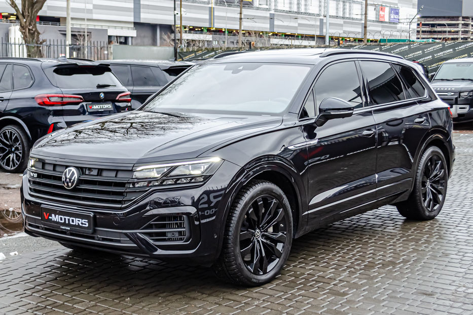 Продам Volkswagen Touareg 4.0TDi R-Line 2021 года в Киеве