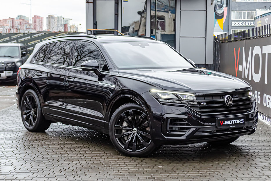 Продам Volkswagen Touareg 4.0TDi R-Line 2021 года в Киеве