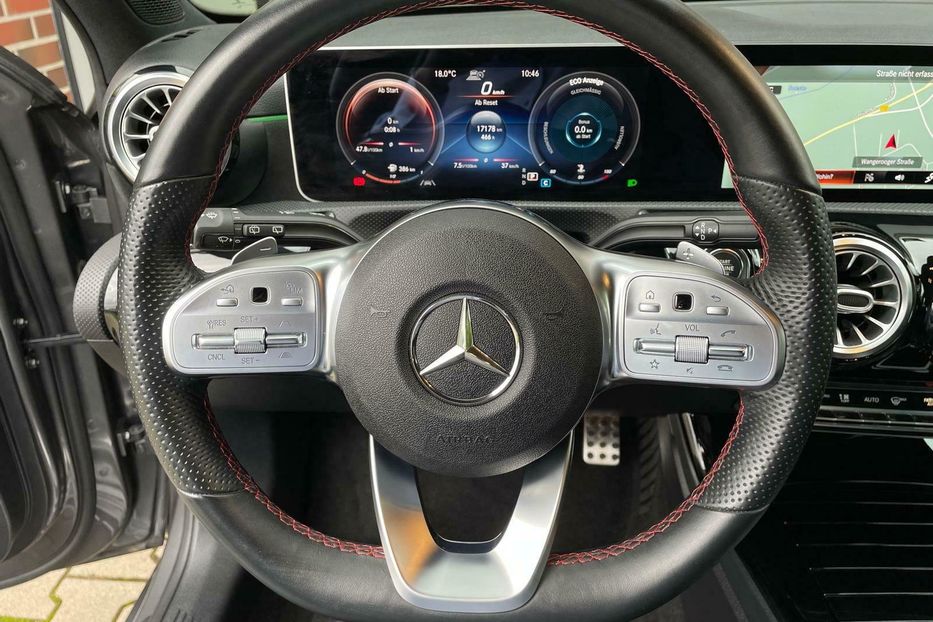 Продам Mercedes-Benz A-Class A200d AMG 2020 года в Киеве