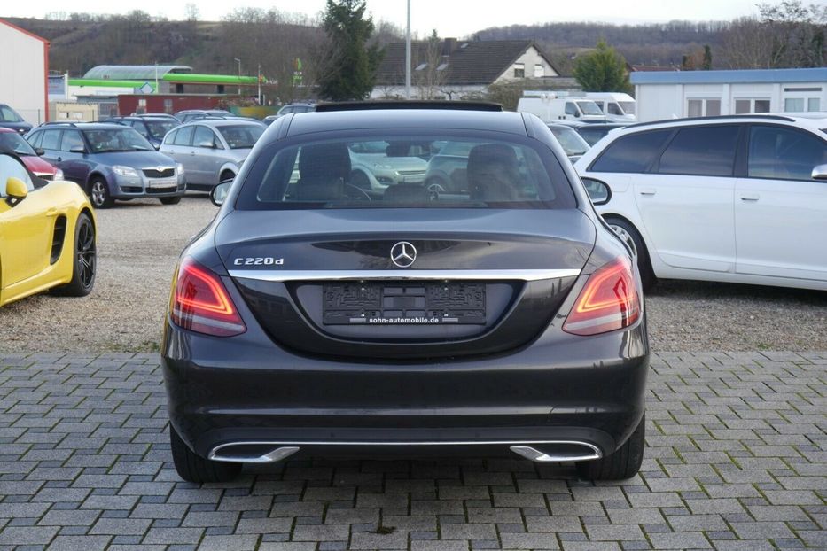 Продам Mercedes-Benz C-Class C220d 2020 года в Киеве