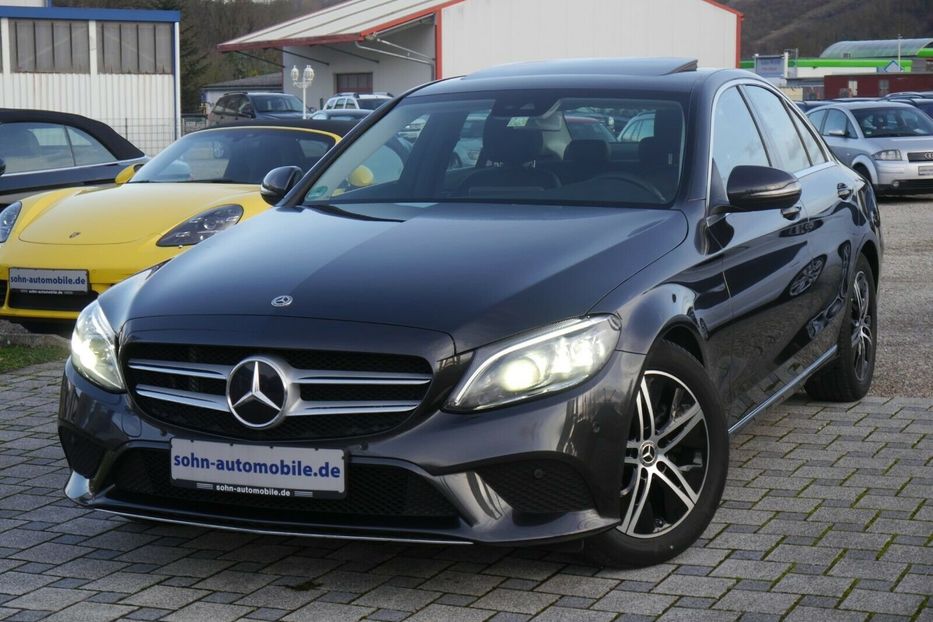 Продам Mercedes-Benz C-Class C220d 2020 года в Киеве