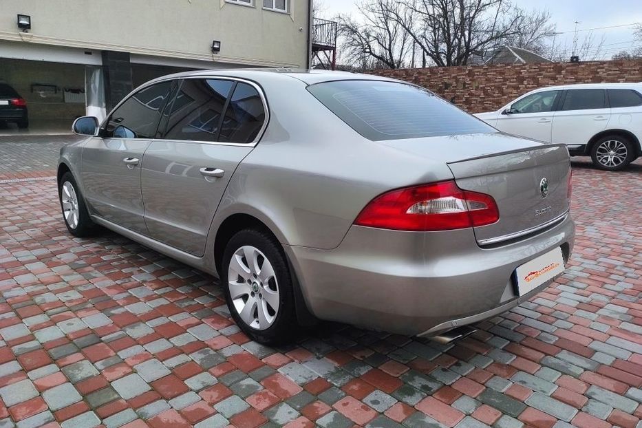 Продам Skoda Superb 2012 года в Николаеве