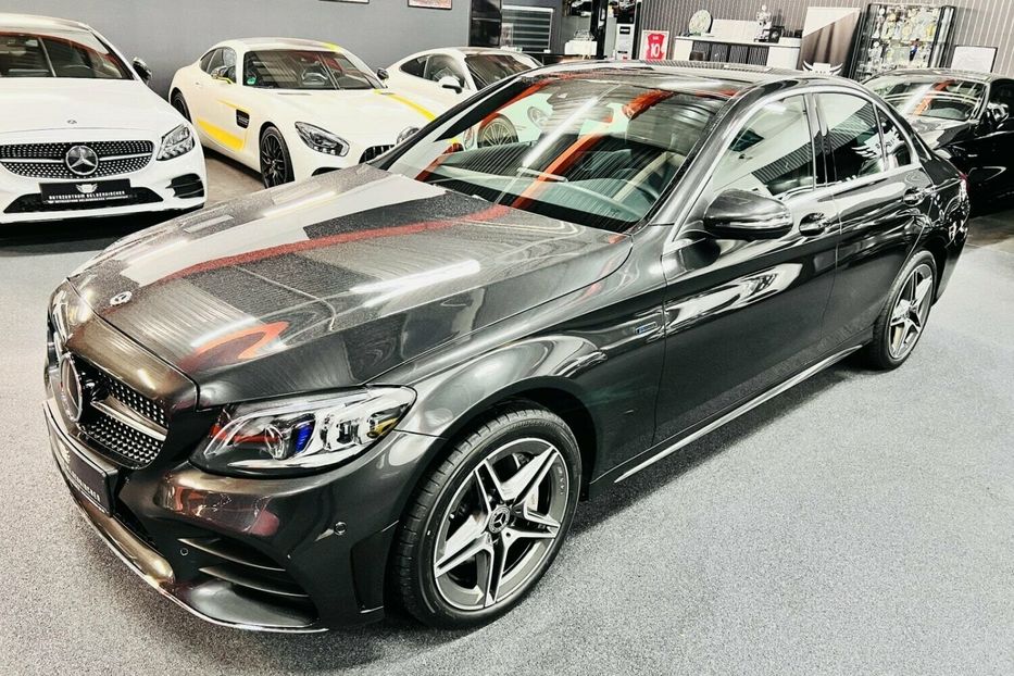 Продам Mercedes-Benz C-Class C300de AMG Hybrid 2020 года в Киеве