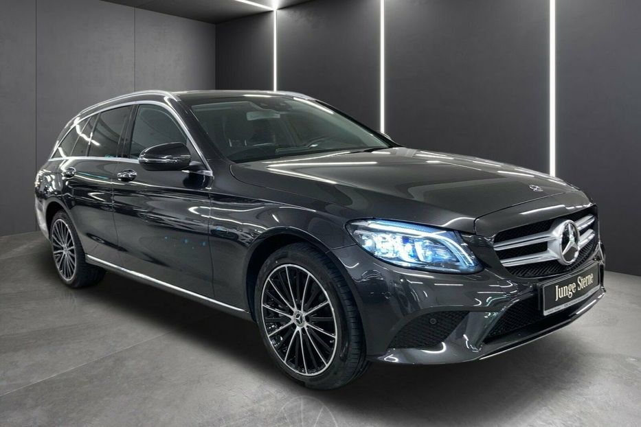 Продам Mercedes-Benz C-Class C300de Hybrid 2020 года в Киеве