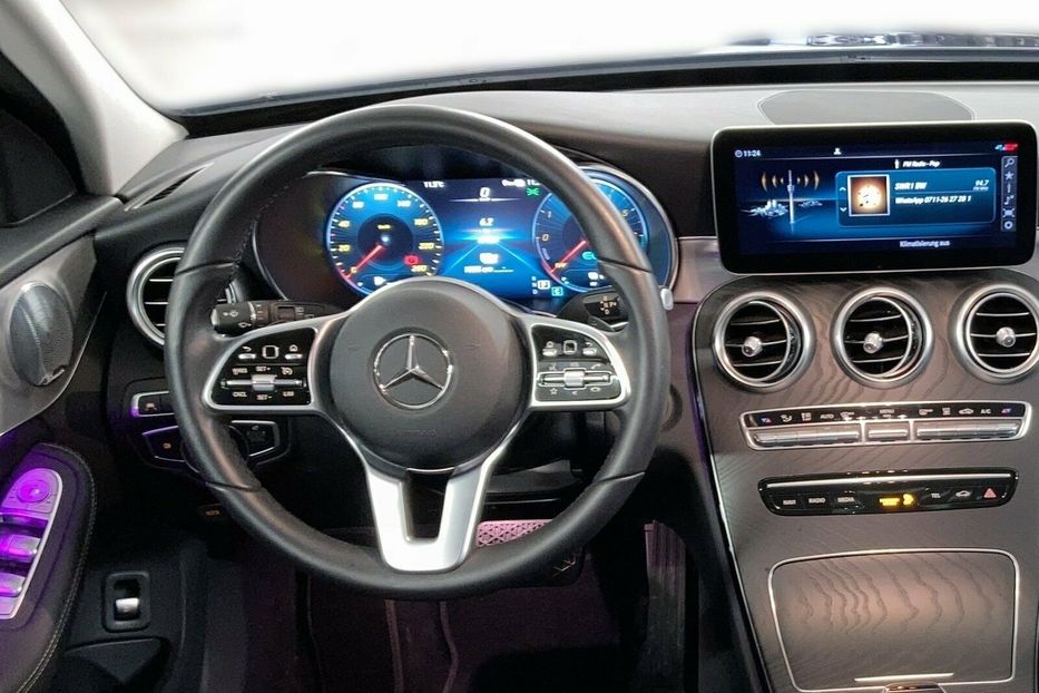 Продам Mercedes-Benz C-Class C300de Hybrid 2020 года в Киеве