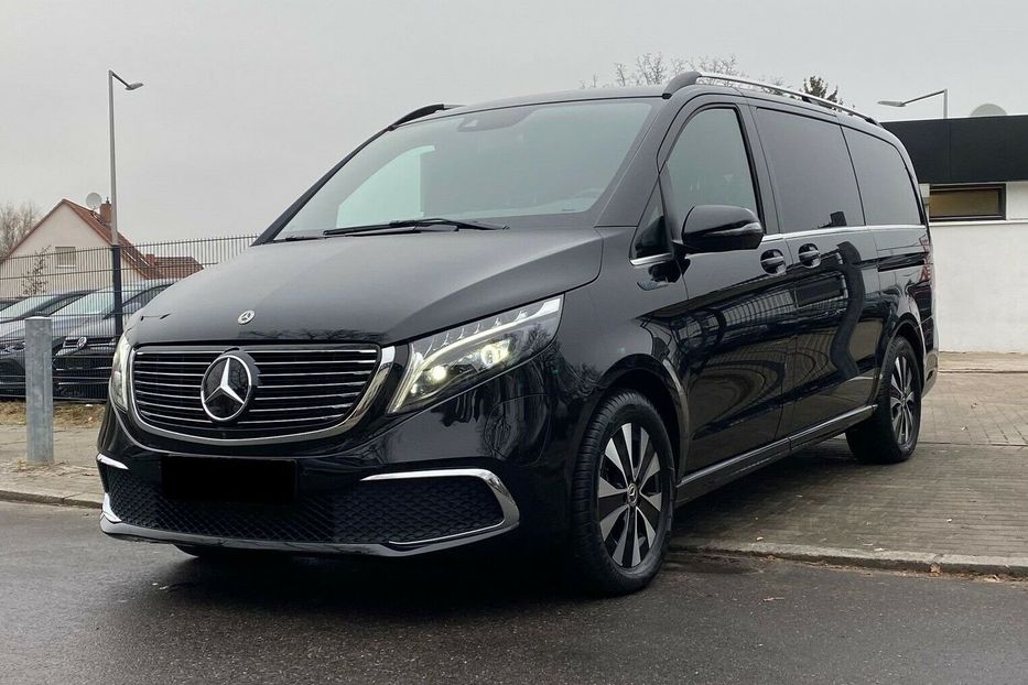 Продам Mercedes-Benz AMG EQV 300 2020 года в Киеве