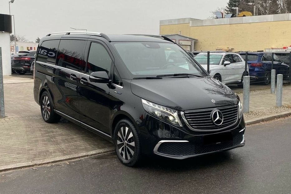 Продам Mercedes-Benz AMG EQV 300 2020 года в Киеве