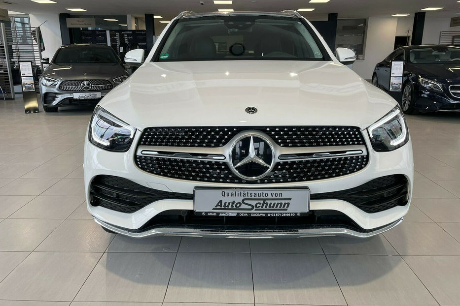 Продам Mercedes-Benz GLC-Class GLC300e AMG 4Matic Hybrid 2020 года в Киеве