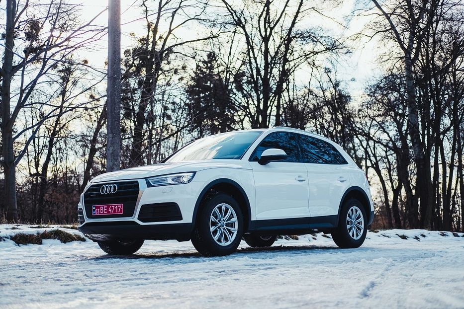 Продам Audi Q5 2.0 TDI  QUATTRO LED  2018 года в Львове