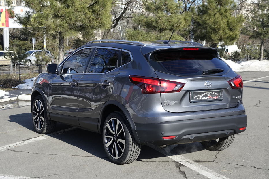 Продам Nissan Rogue SPORT SL AWD 2019 года в Одессе