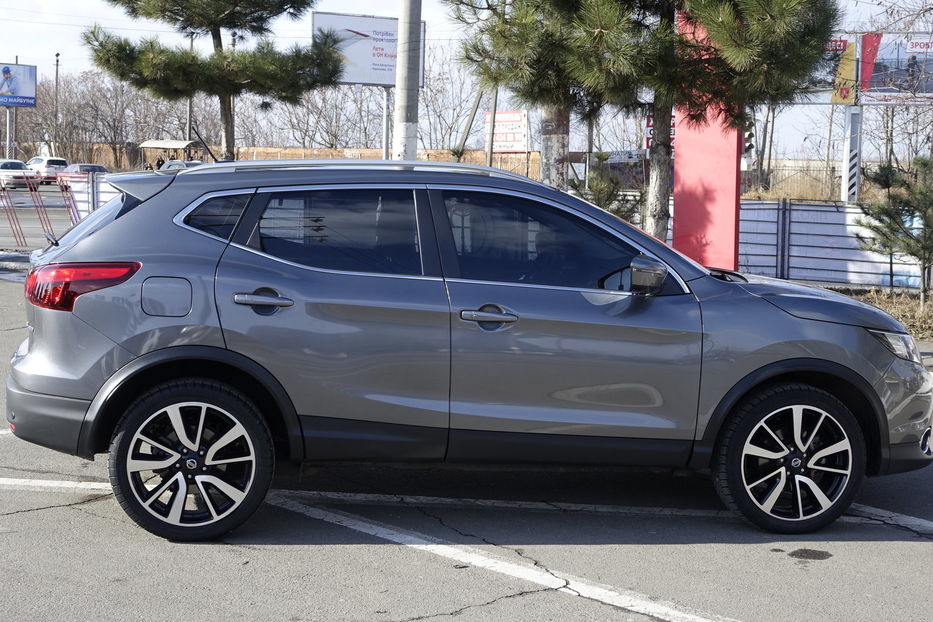 Продам Nissan Rogue SPORT SL AWD 2019 года в Одессе