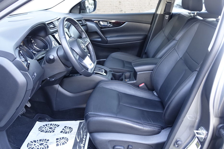 Продам Nissan Rogue SPORT SL AWD 2019 года в Одессе