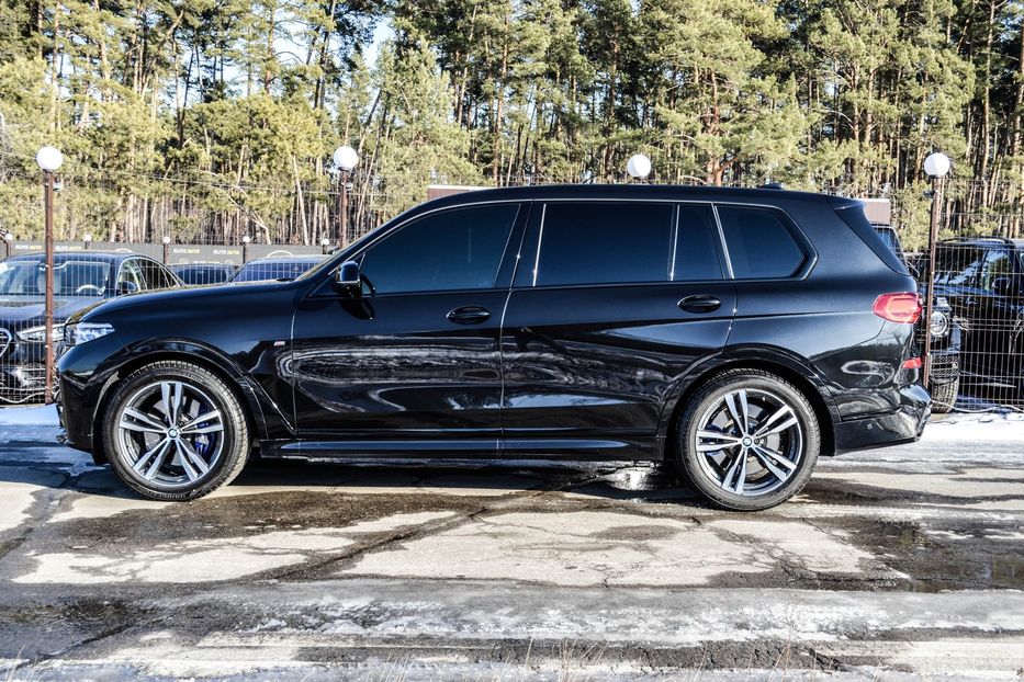 Продам BMW X7 M 50 I 2019 года в Киеве