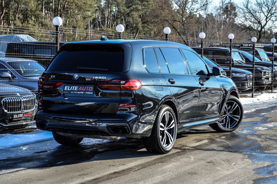 Продам BMW X7 M 50 I 2019 года в Киеве