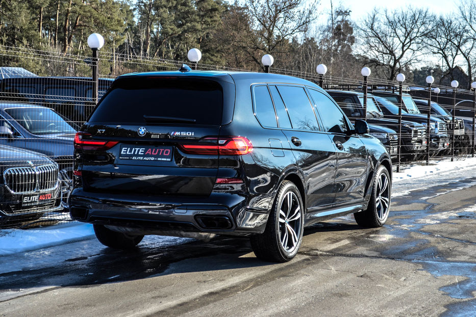 Продам BMW X7 M 50 I 2019 года в Киеве