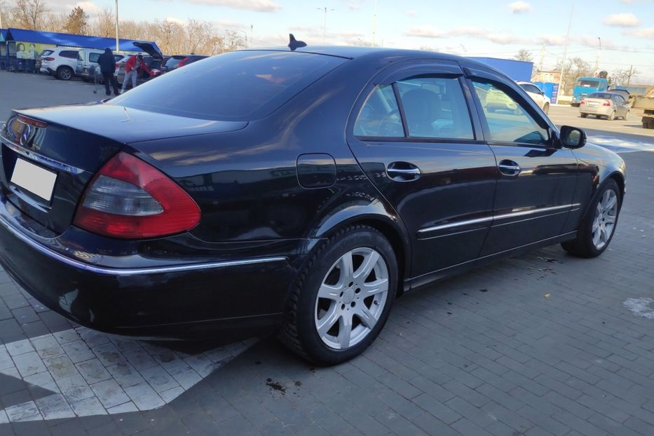 Продам Mercedes-Benz E-Class 350 2006 года в Николаеве