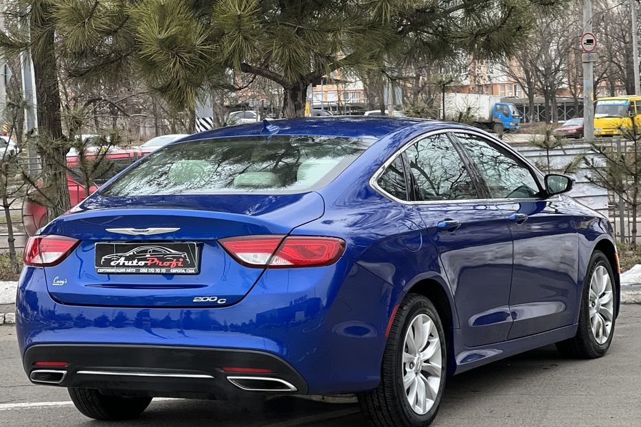 Продам Chrysler 200 C 3.6 sport 2014 года в Одессе