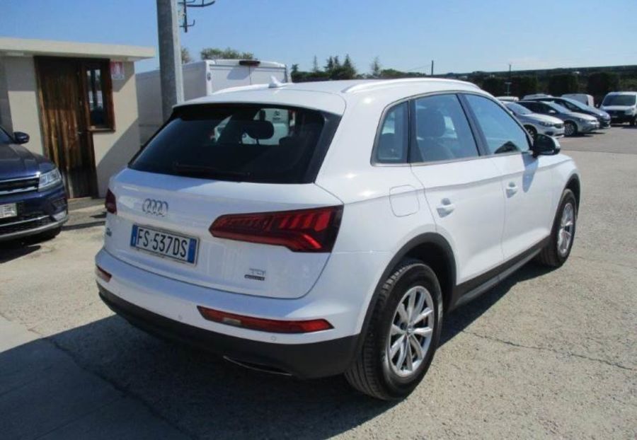 Продам Audi Q5 В м. Львів  2018 года в Львове