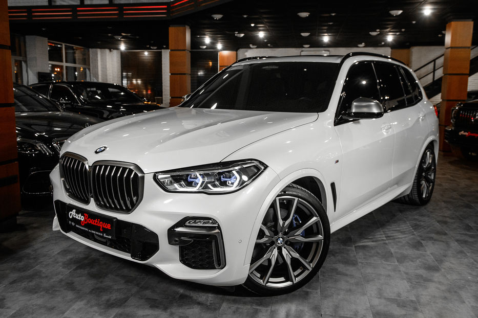 Продам BMW X5 M50D 2020 года в Одессе