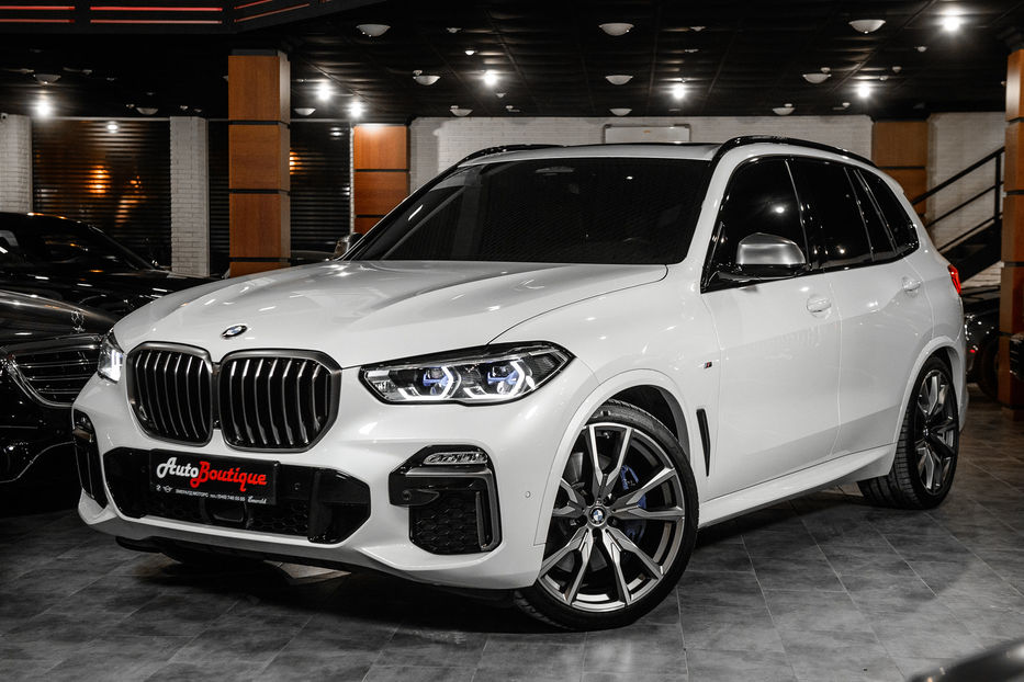 Продам BMW X5 M50D 2020 года в Одессе