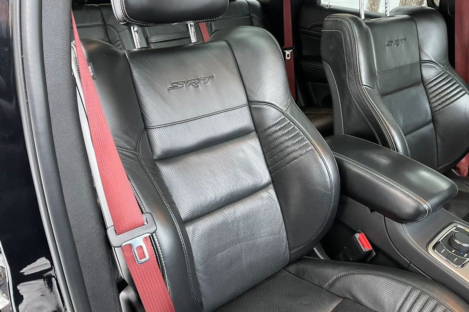 Продам Jeep Grand Cherokee SRT 2017 года в Одессе