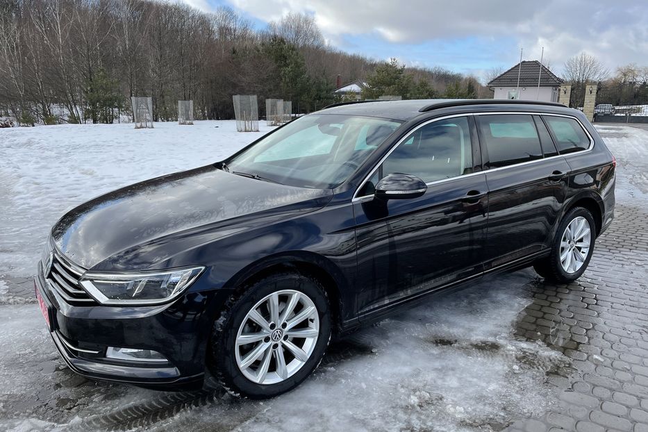 Продам Volkswagen Passat B8 Comfortline 2017 года в Львове