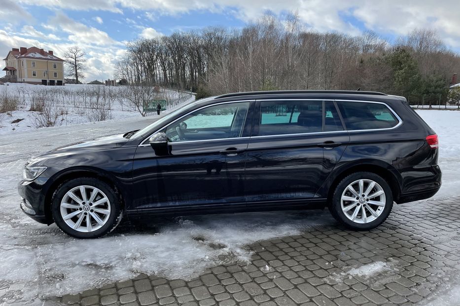 Продам Volkswagen Passat B8 Comfortline 2017 года в Львове