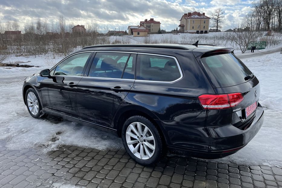 Продам Volkswagen Passat B8 Comfortline 2017 года в Львове