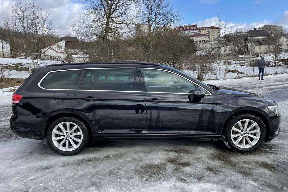 Продам Volkswagen Passat B8 Comfortline 2017 года в Львове