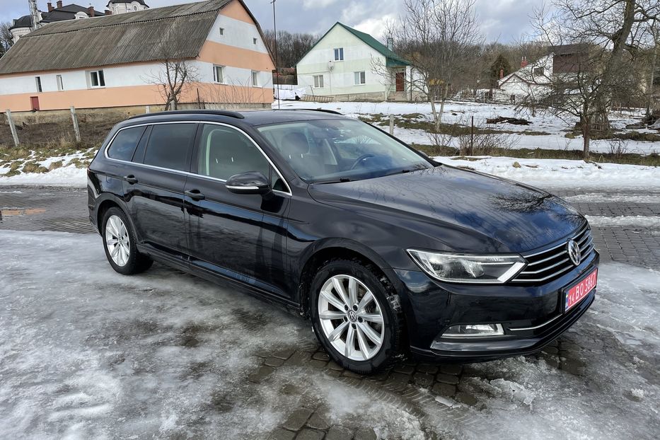 Продам Volkswagen Passat B8 Comfortline 2017 года в Львове