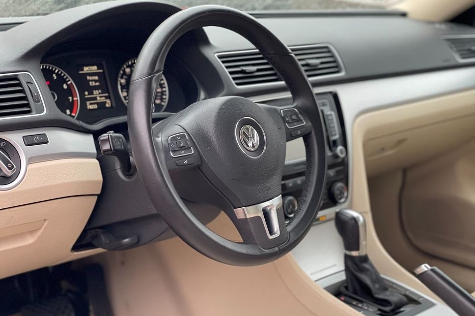 Продам Volkswagen Passat B7 2013 года в Николаеве